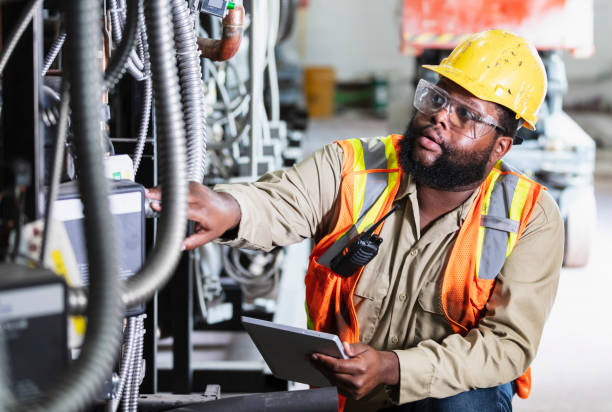 Best Electrical Contractors for Businesses  in Pleasant Prairie, WI